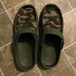 Mens Camo Slides